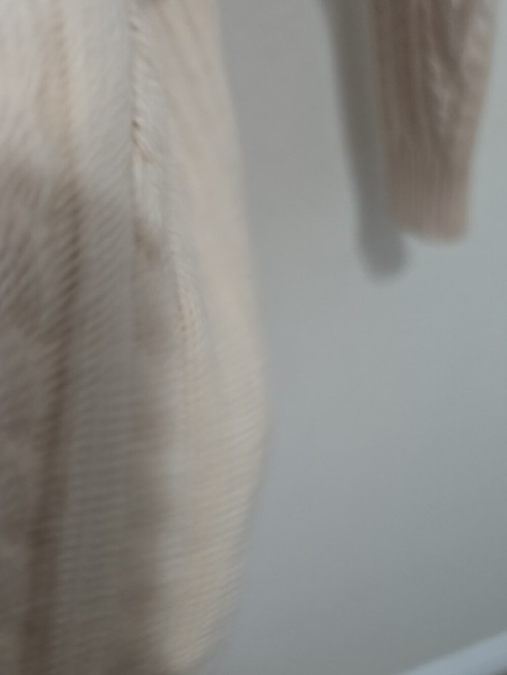 Celine Cream Cable-Knit Cardigan with Gold Buttons - Picture 5 of 13